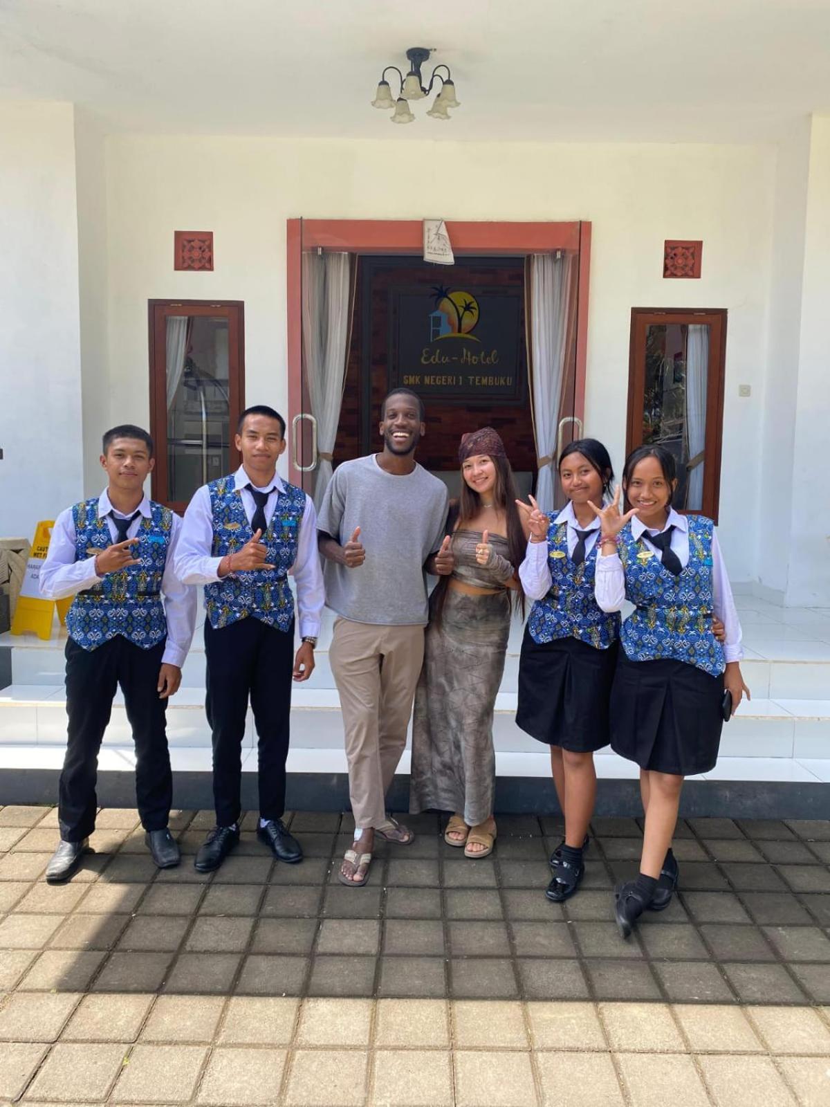 Edu Hotel "Hotel Educational" Bangli 外观 照片